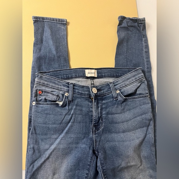 Hudson Jeans size 26 - Krista Super Skinny color SUML; great condition - Picture 4 of 5